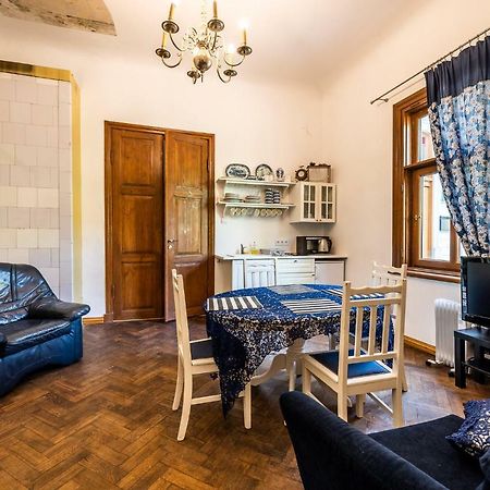 Villa Apartments By The Sea Лиепая Экстерьер фото