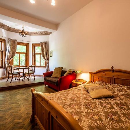 Villa Apartments By The Sea Лиепая Экстерьер фото