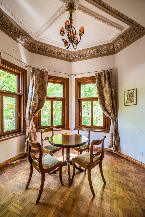 Villa Apartments By The Sea Лиепая Экстерьер фото